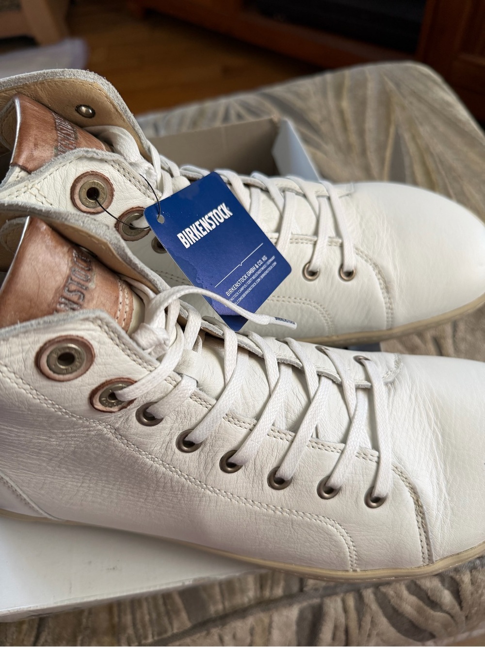 Birkenstock Men’s Cream-White Leather Chukka Boots - Picture 4 of 9